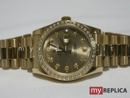 Rolex Day Date Oro Replica Ghiera con Diamanti 118348 - immagine 2