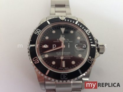 Rolex Submariner Date Ghiera Nera in Ceramica Eta Svizzero - immagine 11