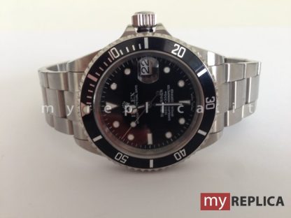 Rolex Submariner Date Ghiera Nera in Ceramica Eta Svizzero - immagine 2