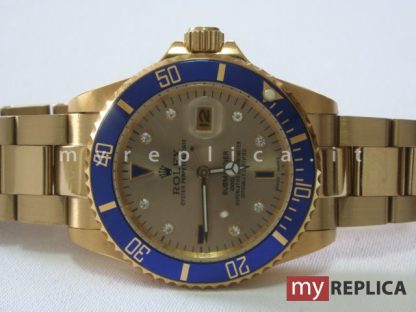 Rolex Submariner Oro Date Quadrante Oro con Diamanti Ghiera Blu 116618LB - immagine 3